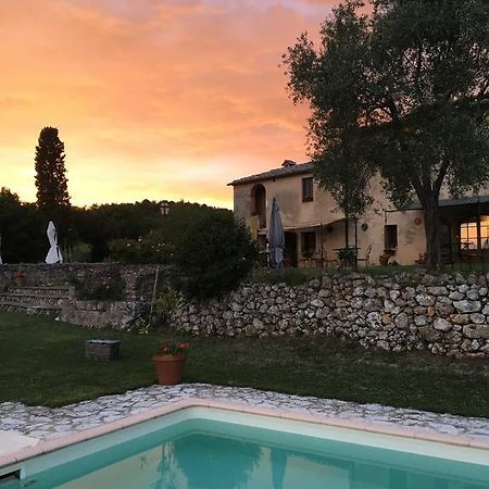 La Canonica Di San Michele มอนเตริจโจนี ภายนอก รูปภาพ