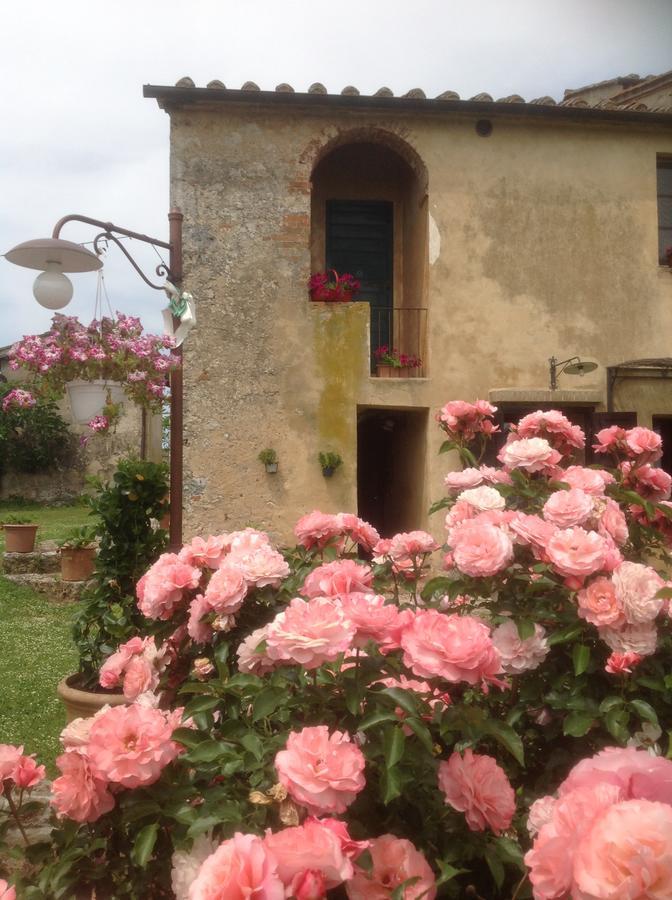 La Canonica Di San Michele มอนเตริจโจนี ภายนอก รูปภาพ