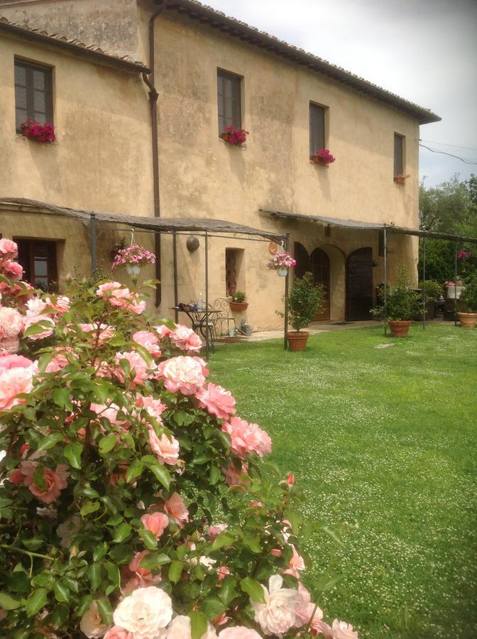 La Canonica Di San Michele มอนเตริจโจนี ภายนอก รูปภาพ